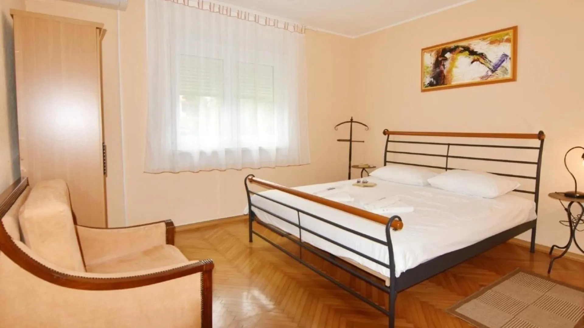 Tolles Ferienhaus In Umag Mit Gepflegtem Garten Hébergement de vacances